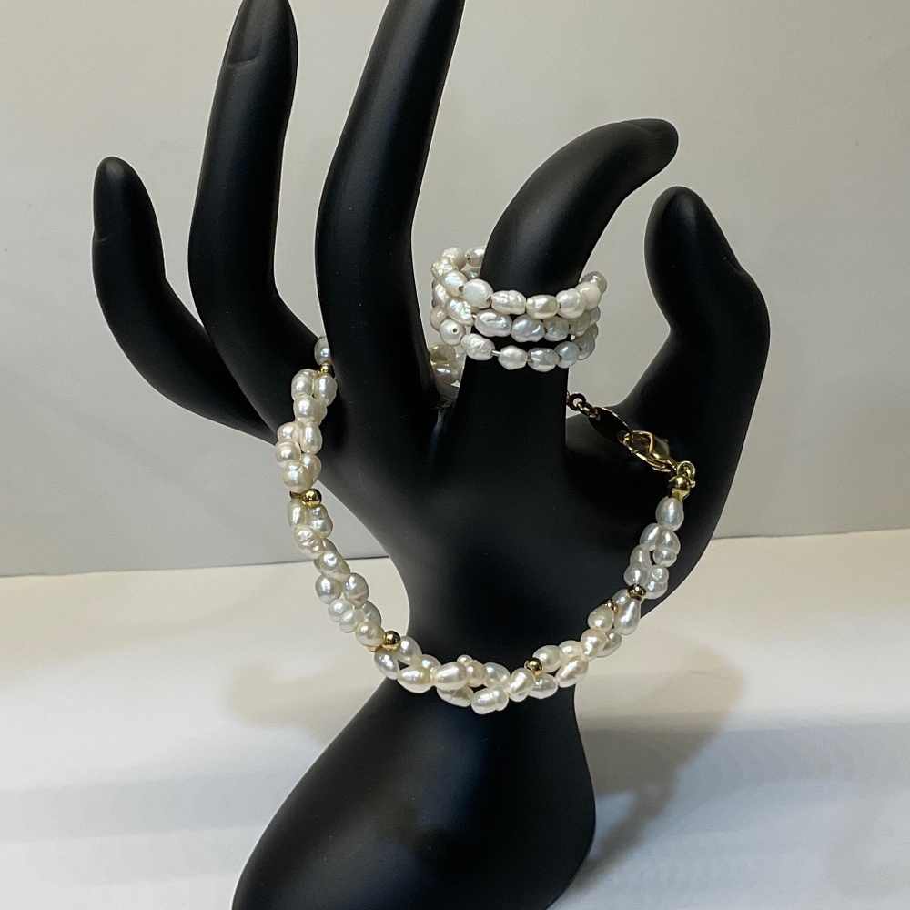 Avon Freshwater Pearl Twisted Bracelet & Ring Set Gold Colored Beads Signed Avon